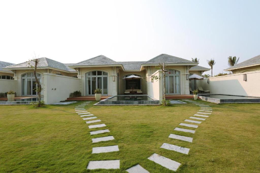Flc Luxury Hotel Samson Sam Son Buitenkant foto