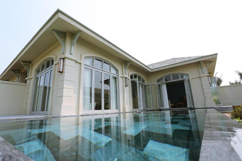 Flc Luxury Hotel Samson Sam Son Buitenkant foto